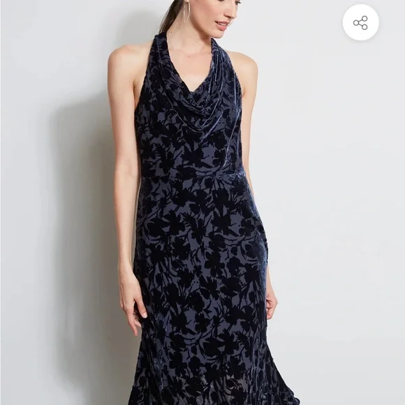 green emerald velvet dress Amazon.com: Tahari ASL Women's Cap Sleeve Cowl Neck Velvet Burnout Dress,  Navy Burnout Floral, 2 : Clothing, Shoes & Jewelry main image 0